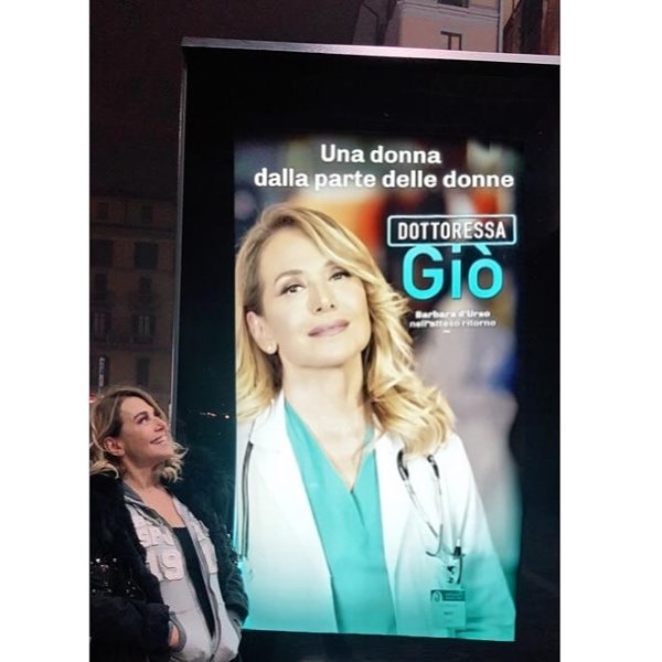 Barbara D'Urso è la Dottoressa Giò